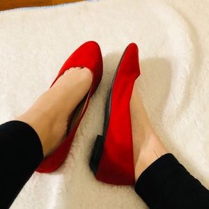 Red flats size 10